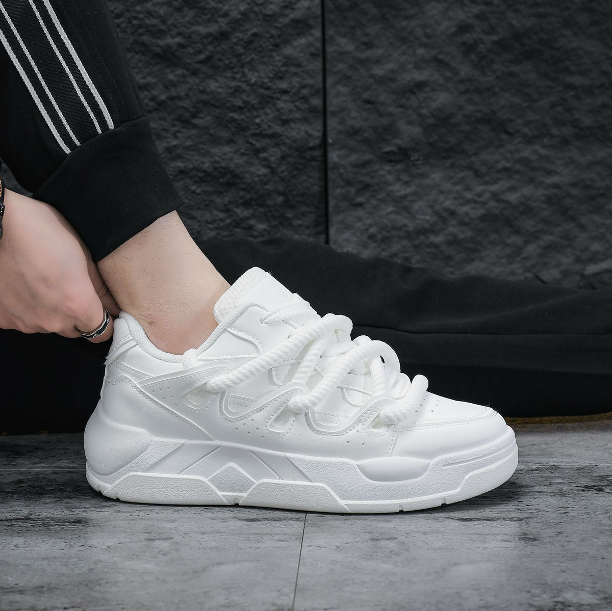 ZAPATILLAS OGIY CORE UNISEX
